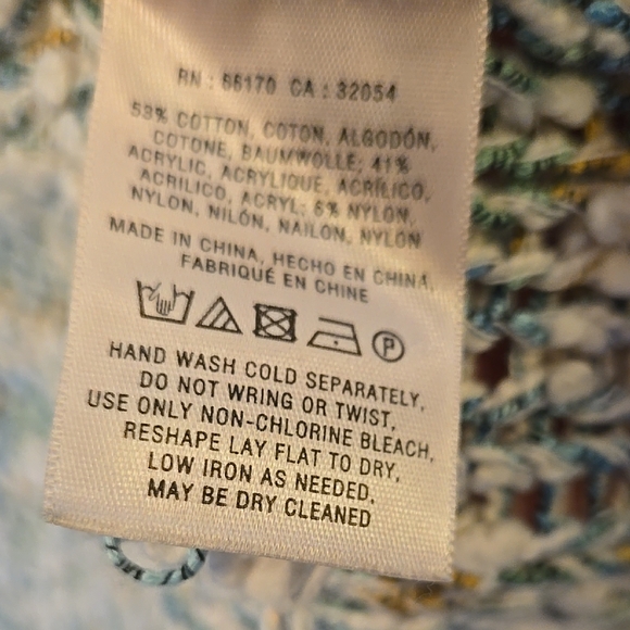 Anthropologie knit cardigan - Picture 13 of 13